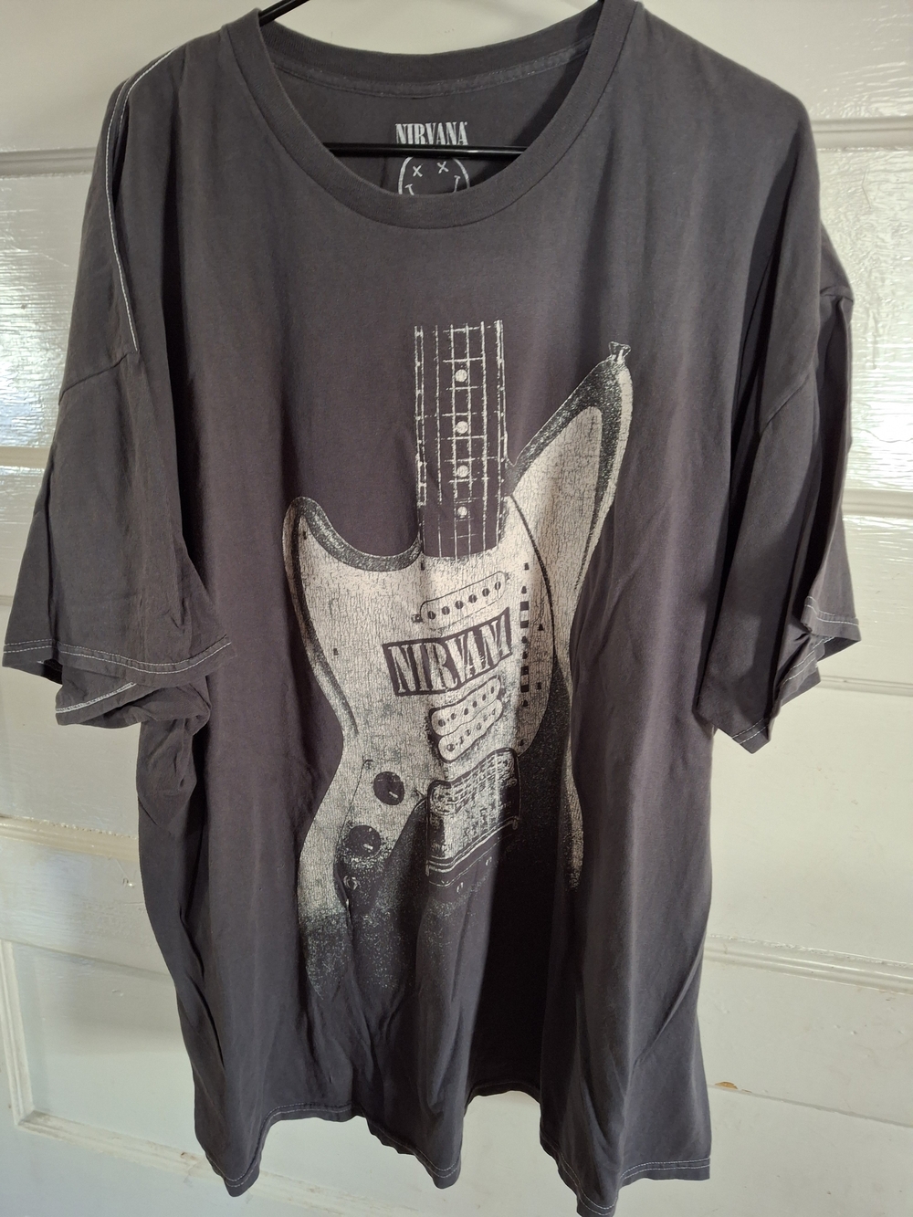 Nirvana Guitar Graphic Oversized T-Shirt – Gray – CFD 135